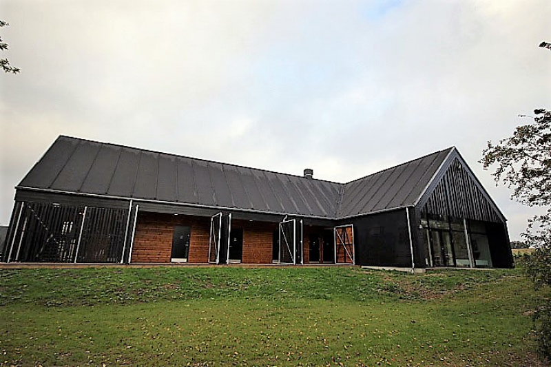 slideshow image